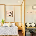 Cozy Home - Bathtub - Comfy